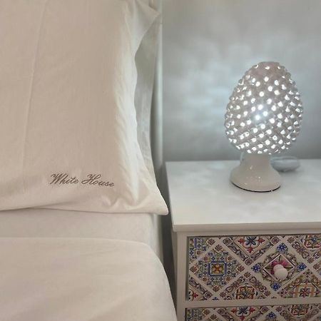 Salentina White House Bed & Breakfast Lecce Dış mekan fotoğraf