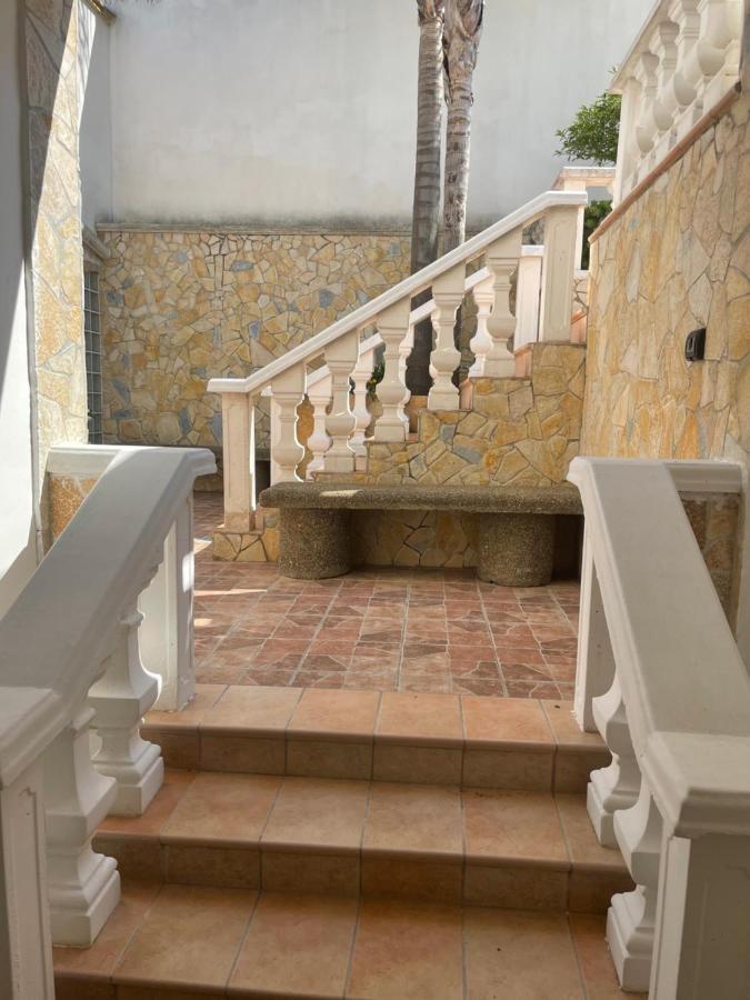 Salentina White House Bed & Breakfast Lecce Dış mekan fotoğraf